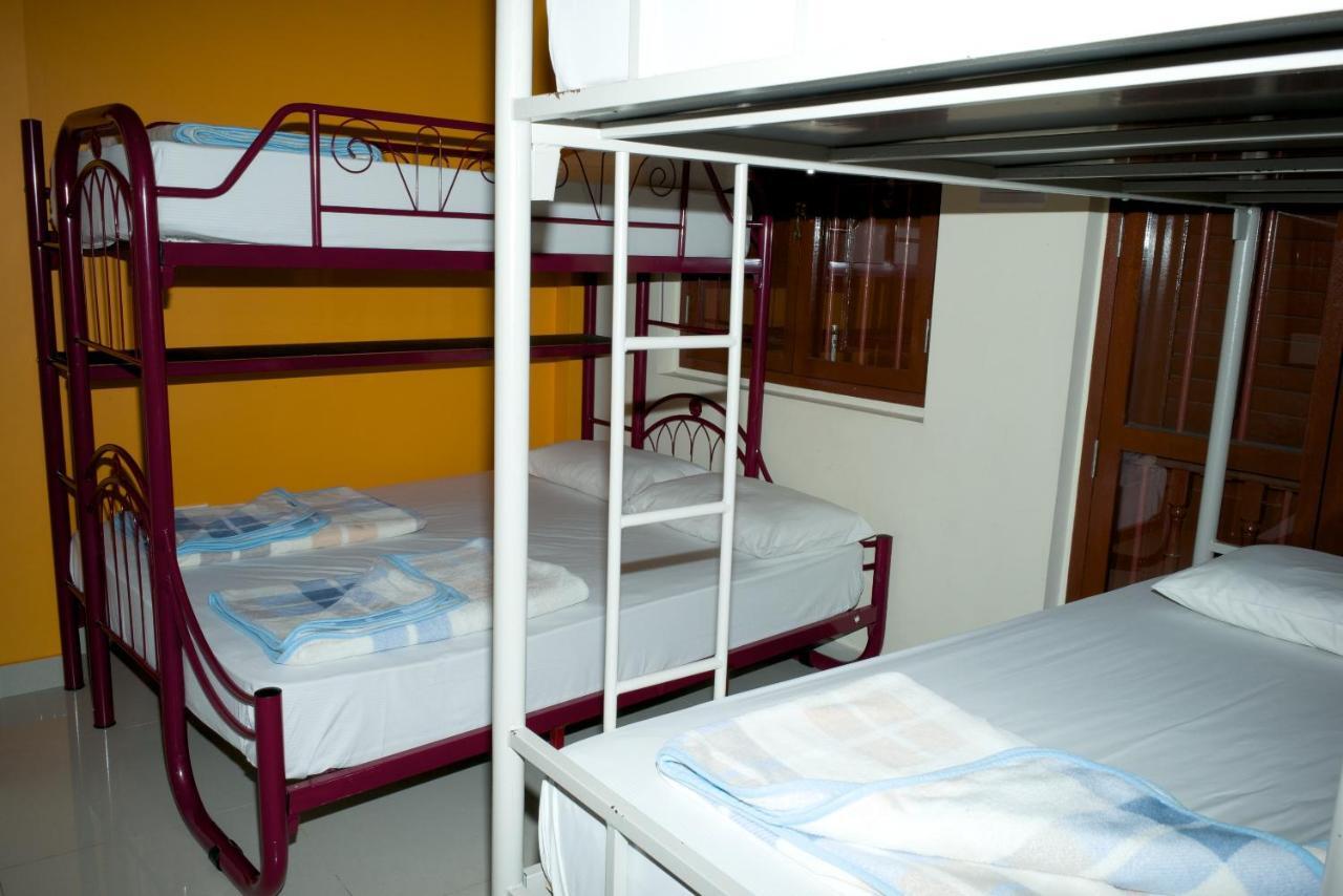 Mitraa Inn Singapura Bilik gambar